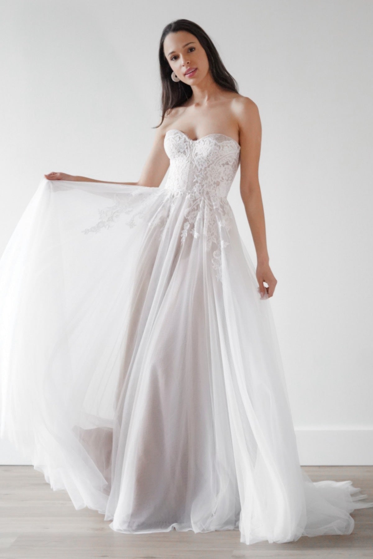 Willowby by Watters Jaislyn Gown