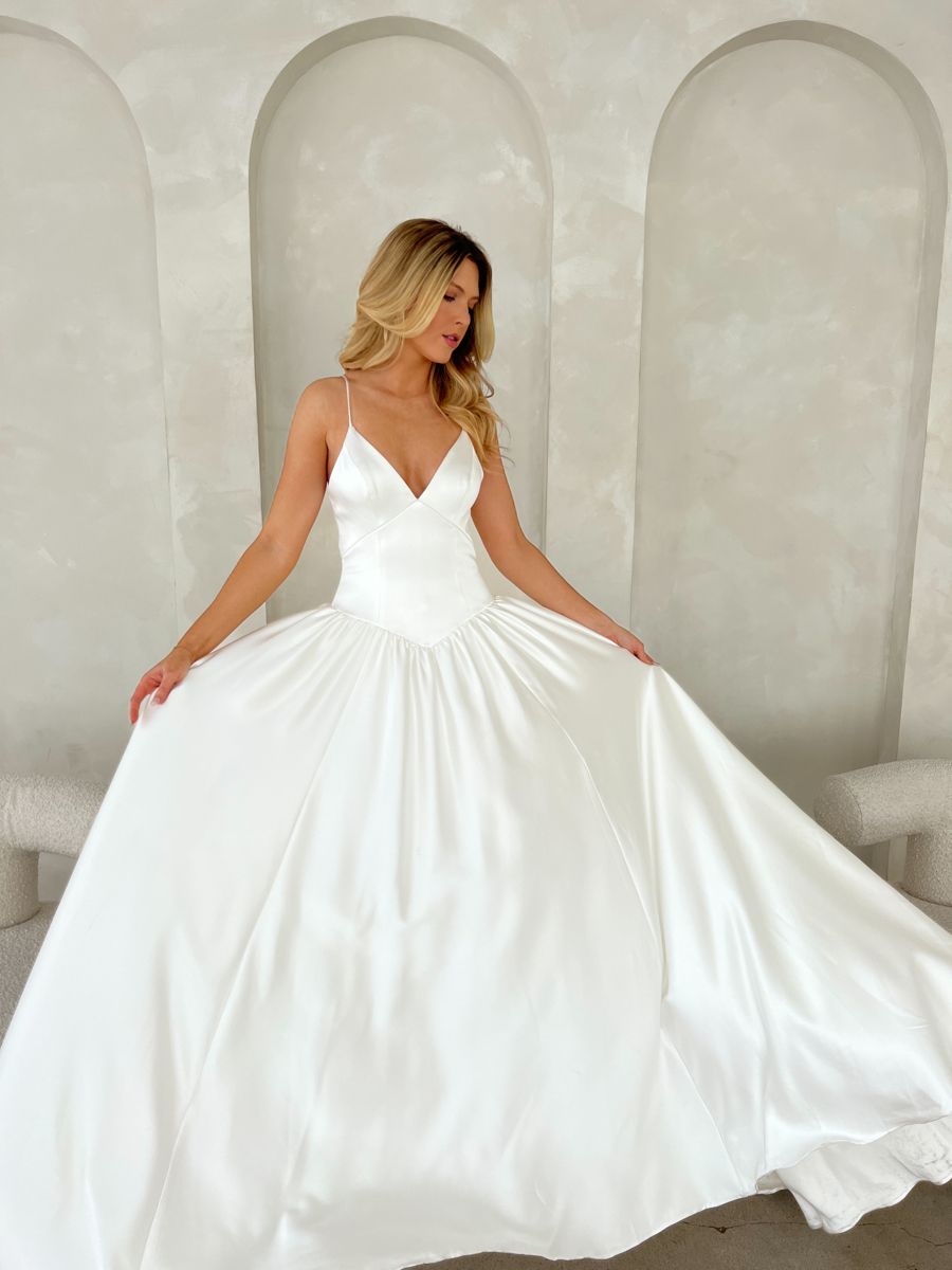 Jenny Yoo Sheridan Gown