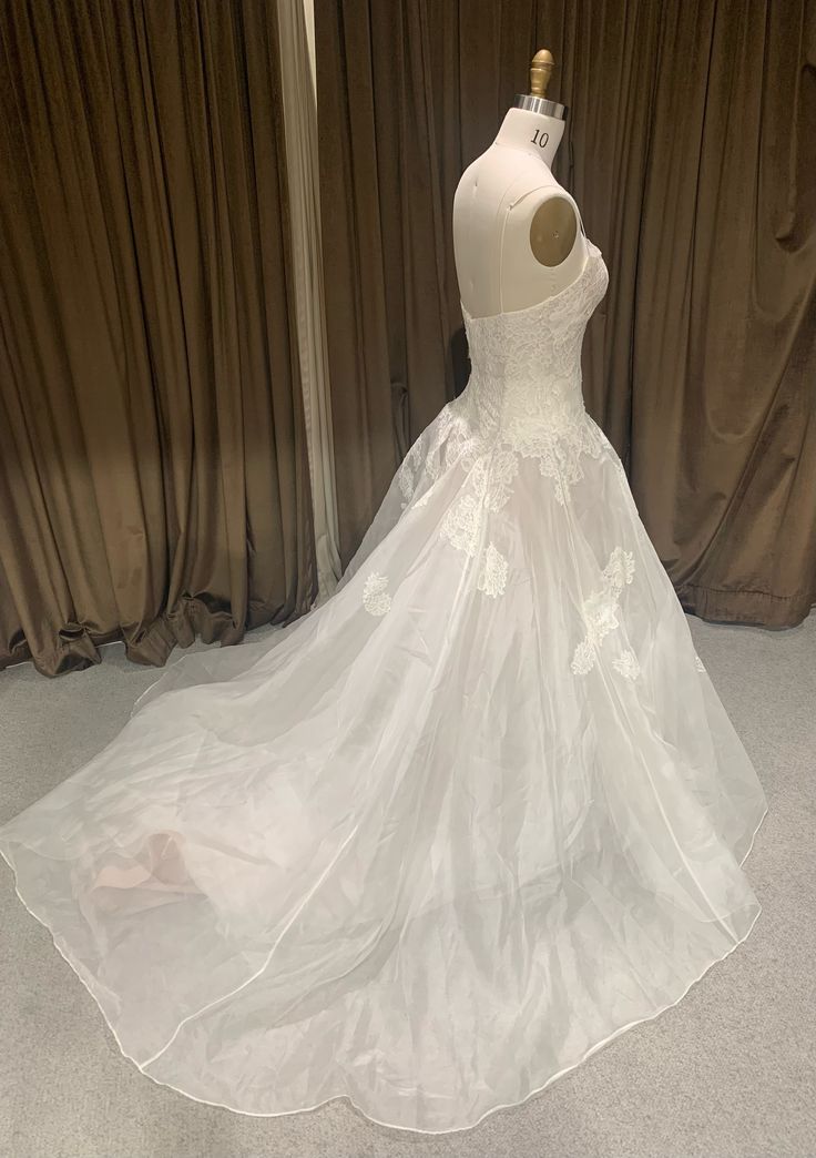 Allison Webb Coco 4950 Gown