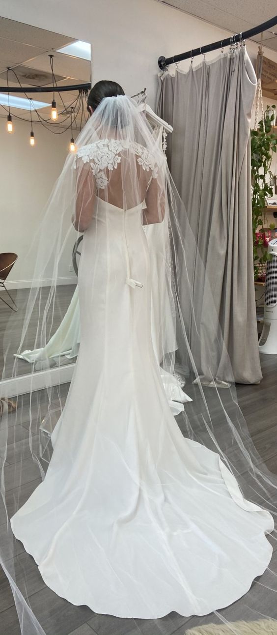 Nouvelle Amsale Amanda Gown